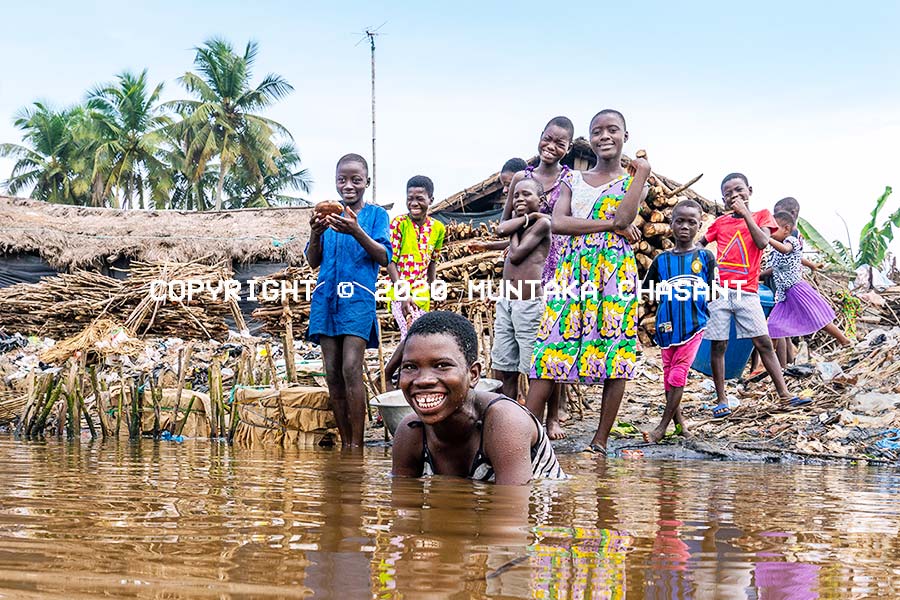 African children smiling: An estimated 2 in every 5 children (more than 300 million) African children will be living in extreme poverty by 2030, according to the Think Tank Overseas Development Institute. Copyright © 2020 Muntaka Chasant