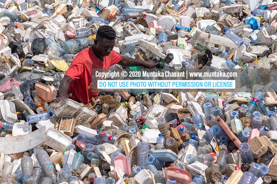 Poverty in Ghana: Young Ghanaian man hand no choice but to swim in the polluted Korle Lagoon in Accra to recover recyclable plastics in order to earn enough for food for the day. Around 8.2% of Ghana’s population lives in extreme poverty, earning below $200 per year. Around 8.2% of Ghana’s population lives in extreme poverty, earning below $200 per year, according to a Ghana Statistical Services report. Copyright © 2020 Muntaka Chasant
