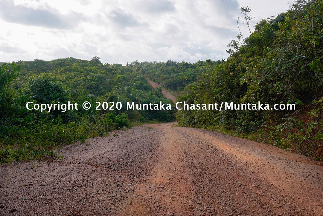 Akwidaa - Newtown Rd — to Cape Three Points, Ghana. Copyright © 2020 Muntaka Chasant